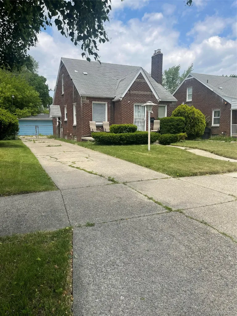11421 Rossiter Street E Detroit City MI 48224