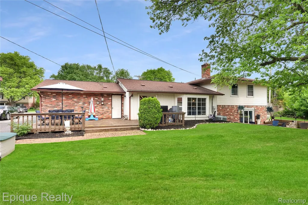38243 Jonathan Street Clinton Charter Township MI 48036