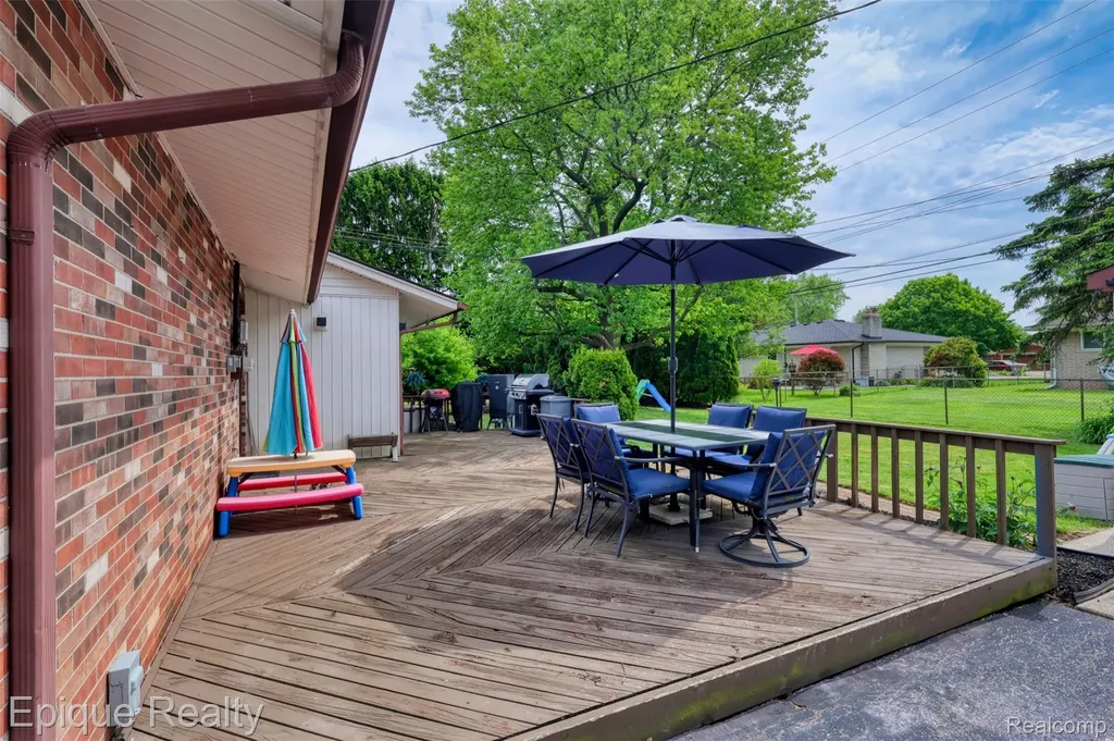 38243 Jonathan Street Clinton Charter Township MI 48036