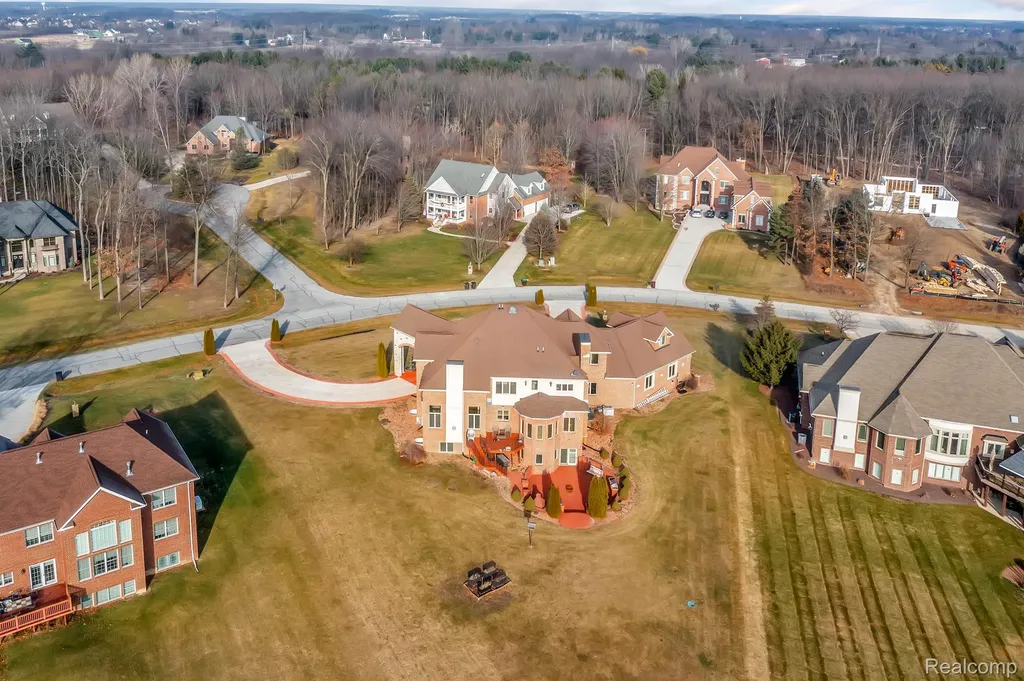 277 Brittany Lane Saline City MI 48176