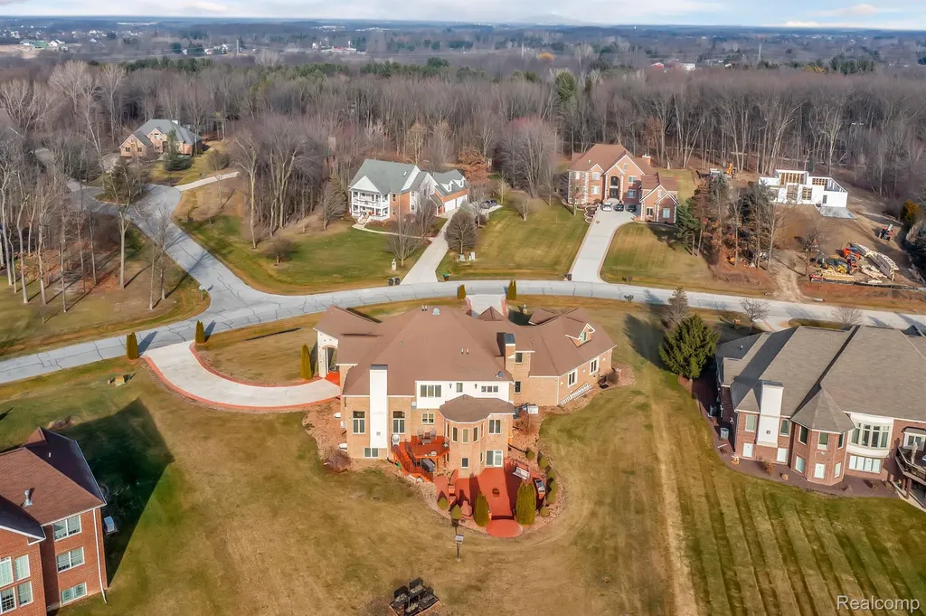 277 Brittany Lane Saline City MI 48176