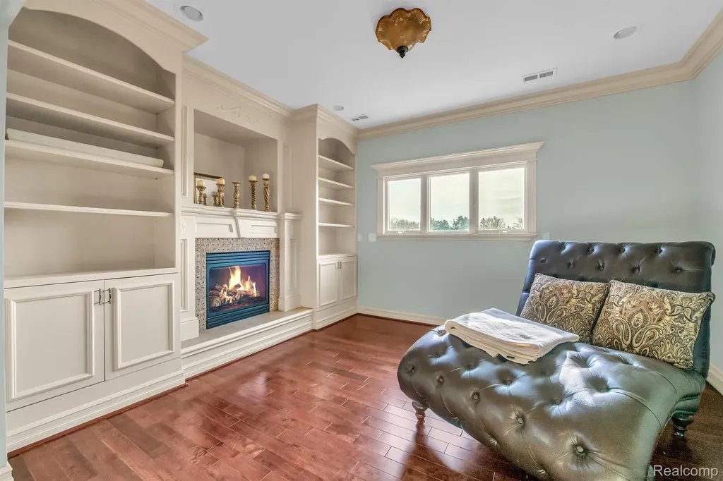 277 Brittany Lane Saline City MI 48176