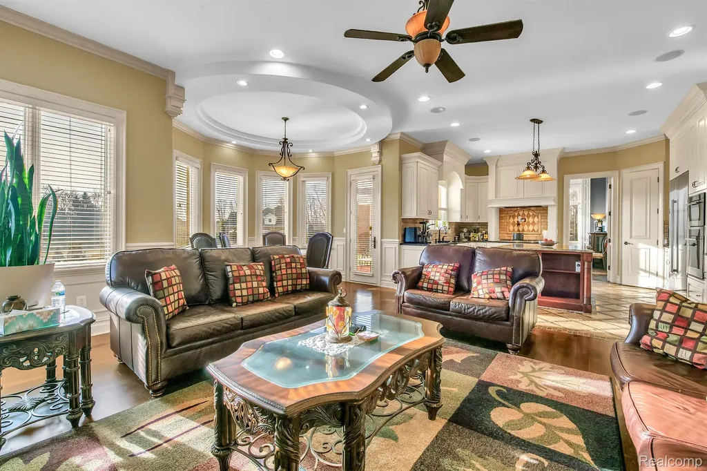 277 Brittany Lane Saline City MI 48176