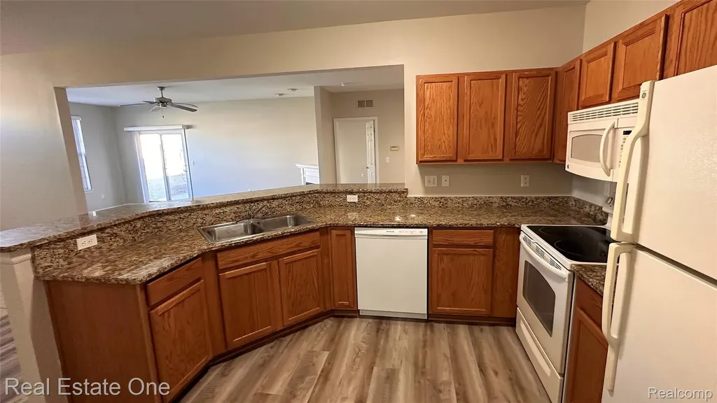 16012 Morningside Northville Township MI 48168