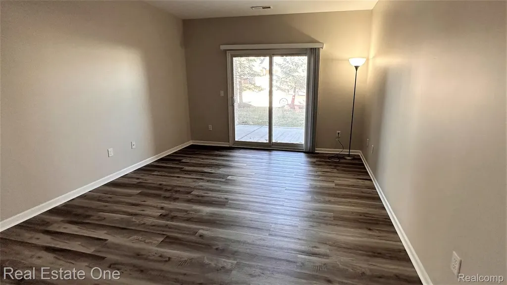 16012 Morningside Northville Township MI 48168