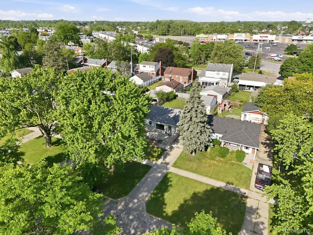 15080 Churchill Street Southgate City MI 48195