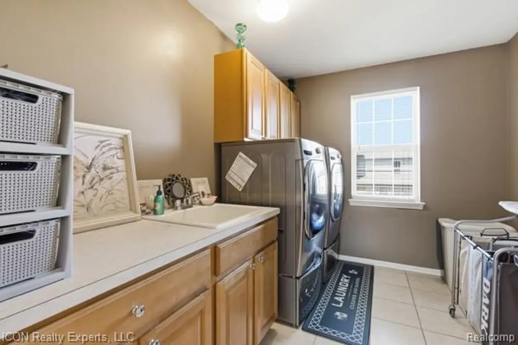 48879 Michaywe Drive Macomb Township MI 48044