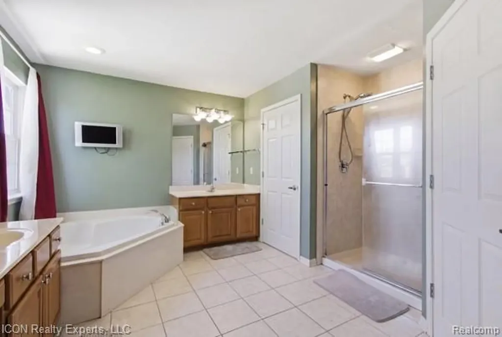 48879 Michaywe Drive Macomb Township MI 48044