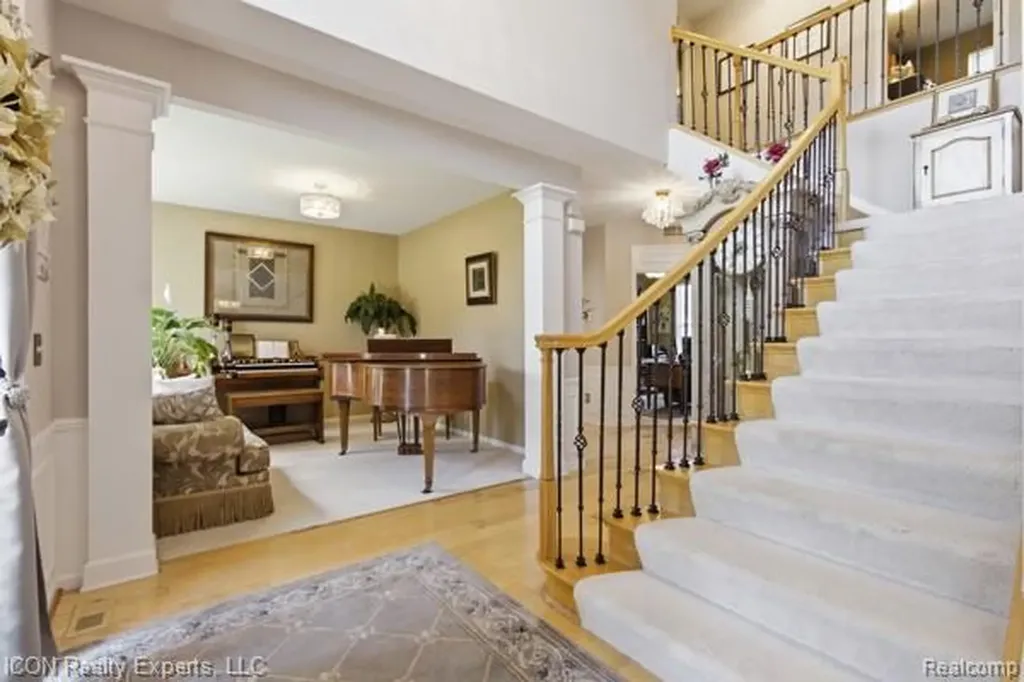 48879 Michaywe Drive Macomb Township MI 48044