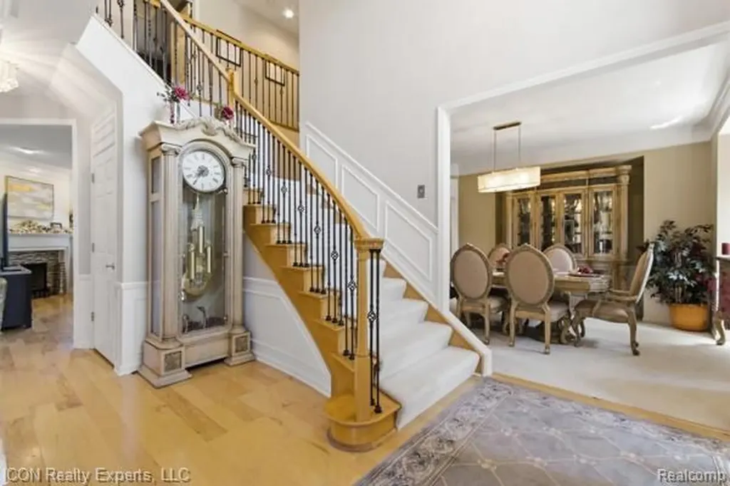 48879 Michaywe Drive Macomb Township MI 48044