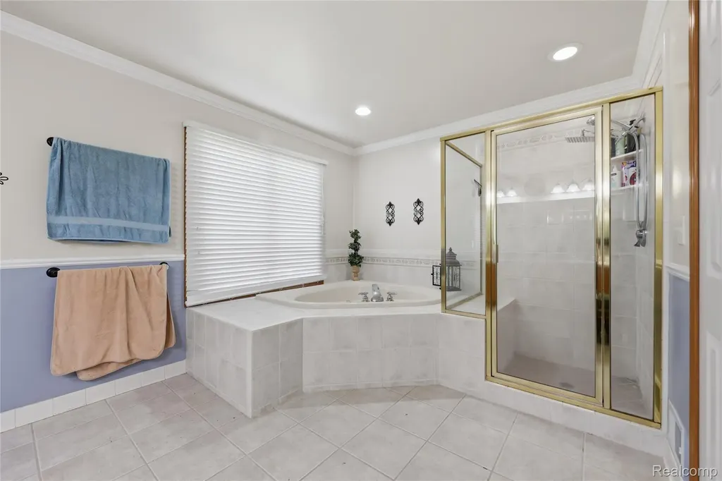 35724 Saint Clair Drive New Baltimore City MI 48047