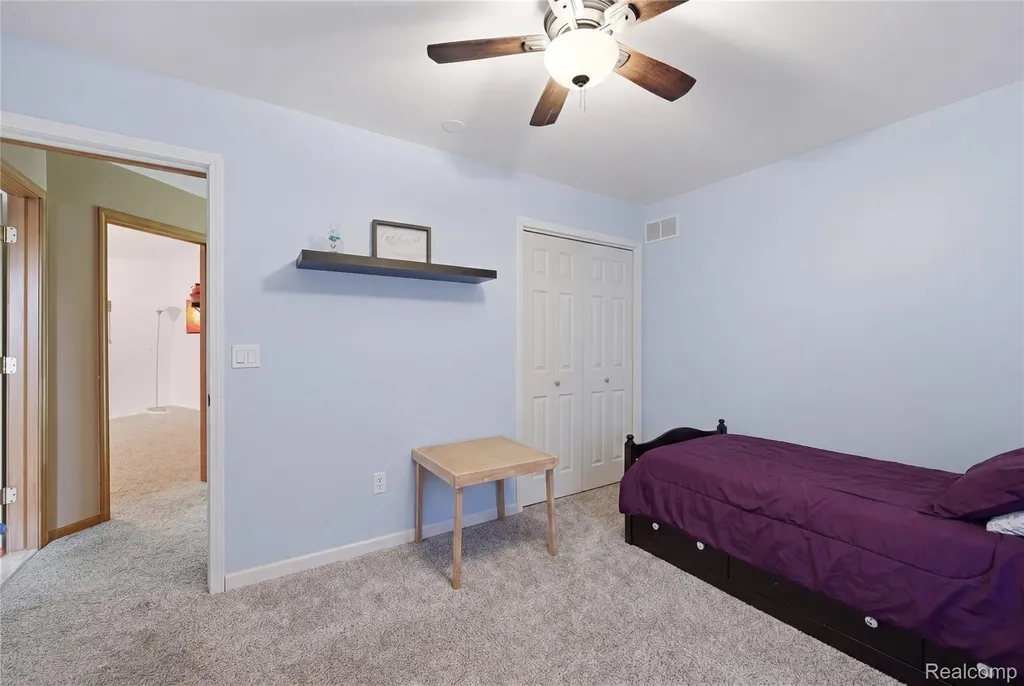 35724 Saint Clair Drive New Baltimore City MI 48047