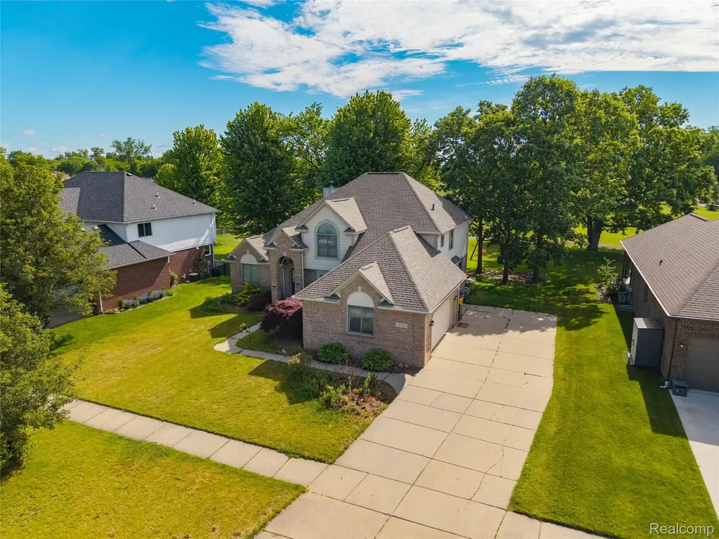 35724 Saint Clair Drive New Baltimore City MI 48047