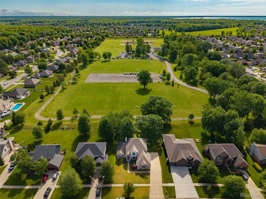 35724 Saint Clair Drive New Baltimore City MI 48047