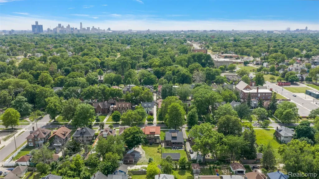 3456 Burns Street Detroit City MI 48214