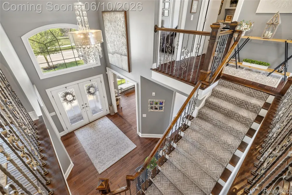 52438 Silent Ridge Drive Chesterfield Township MI 48051