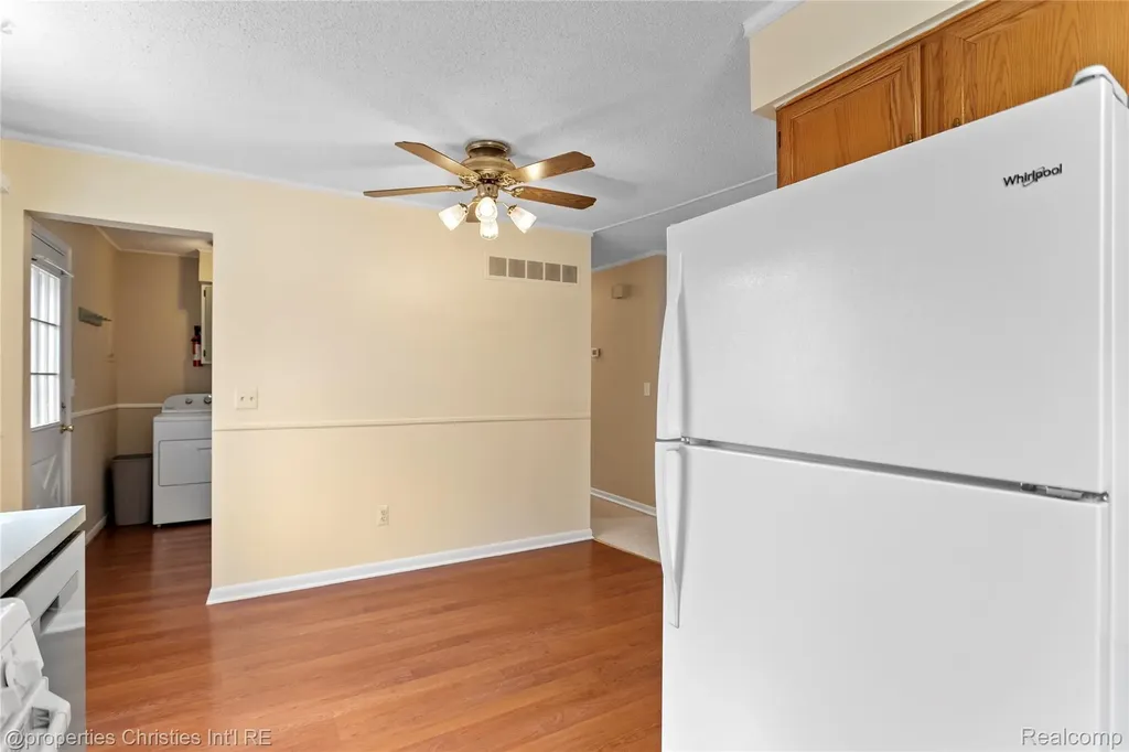 8834 Janis Street Shelby Charter Township MI 48317