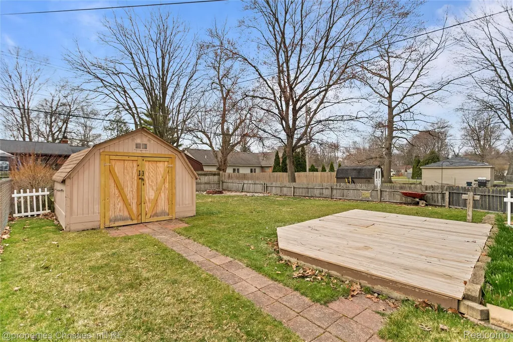 8834 Janis Street Shelby Charter Township MI 48317