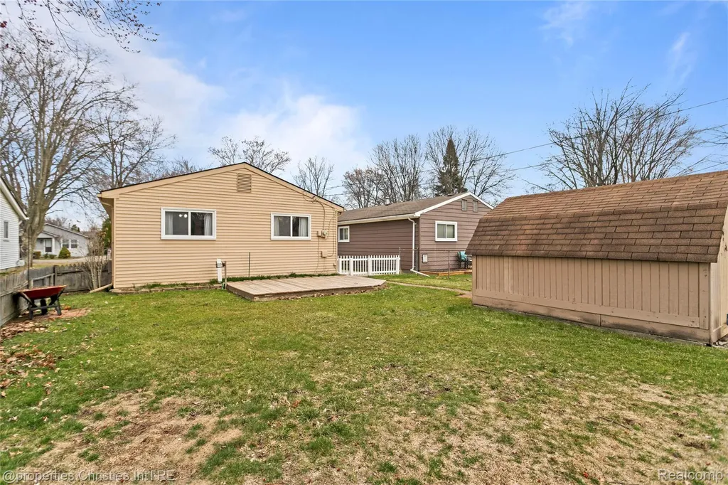 8834 Janis Street Shelby Charter Township MI 48317