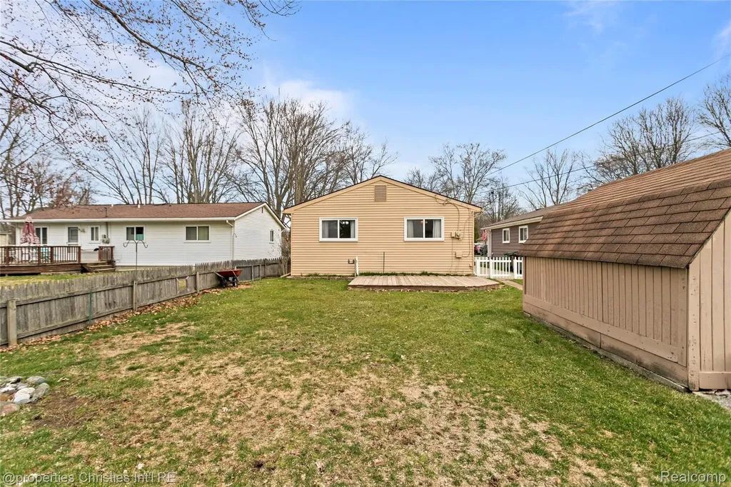 8834 Janis Street Shelby Charter Township MI 48317