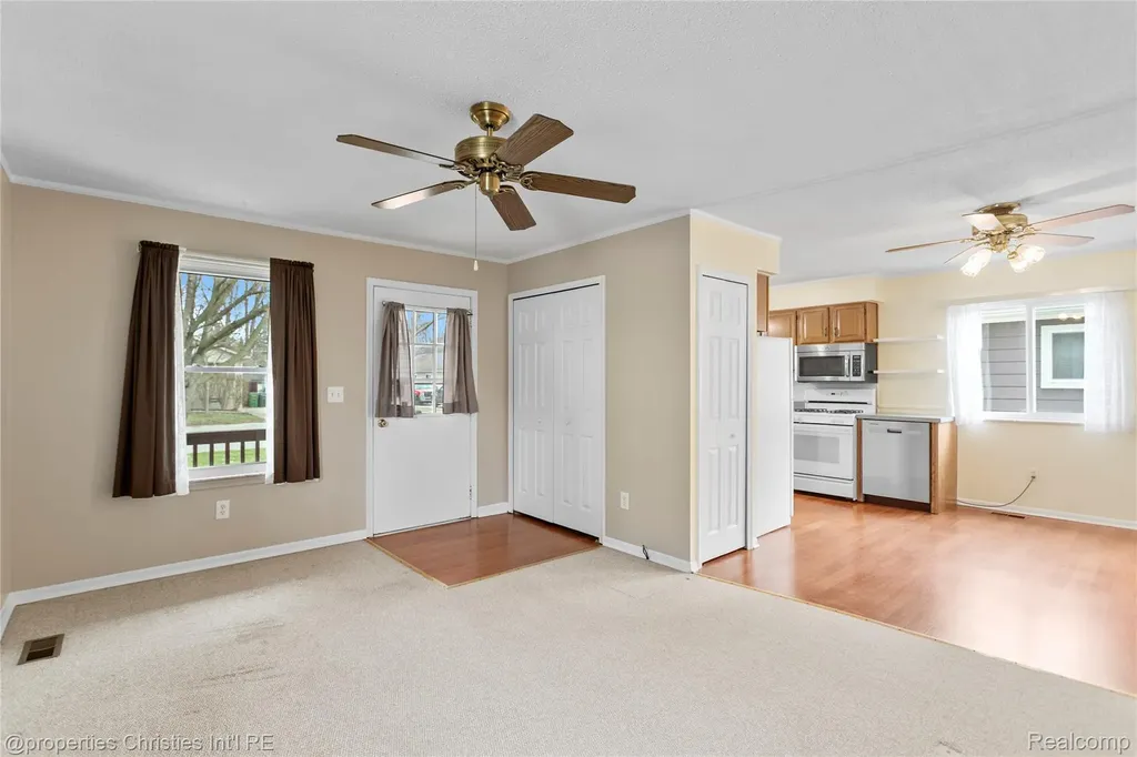 8834 Janis Street Shelby Charter Township MI 48317