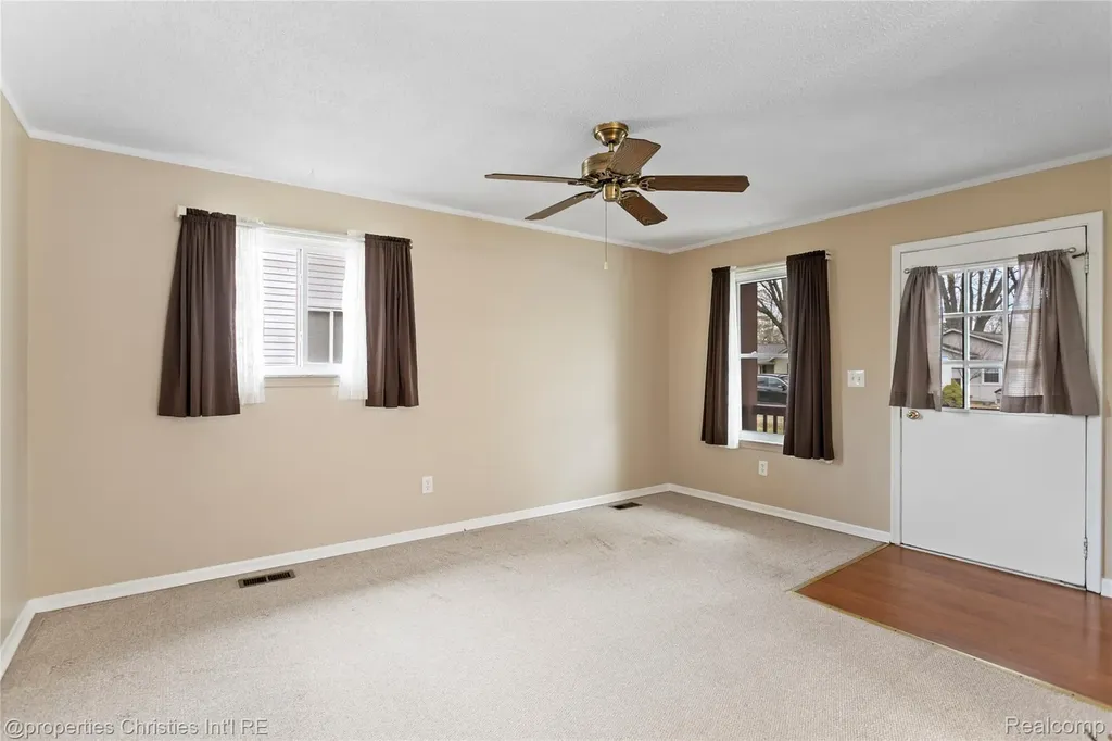 8834 Janis Street Shelby Charter Township MI 48317