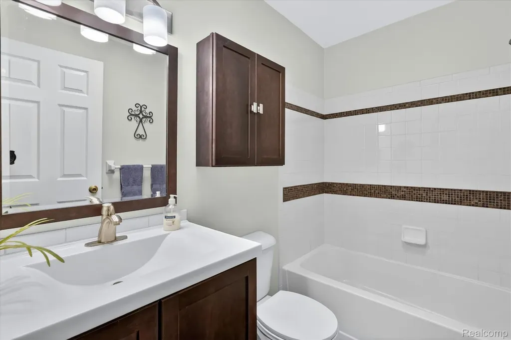 2236 Oak Shade Drive Davison Township MI 48423