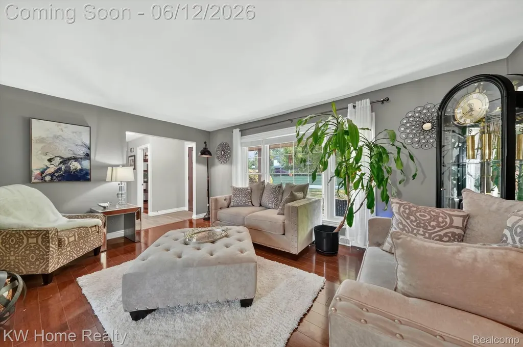 33717 Heritage Hills Drive Farmington Hills City MI 48331