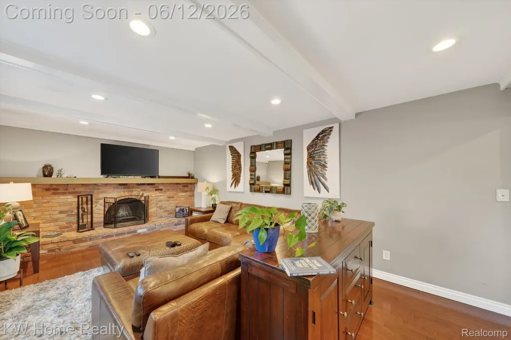 33717 Heritage Hills Drive Farmington Hills City MI 48331