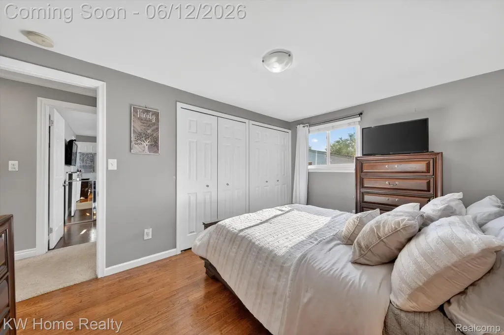 33717 Heritage Hills Drive Farmington Hills City MI 48331