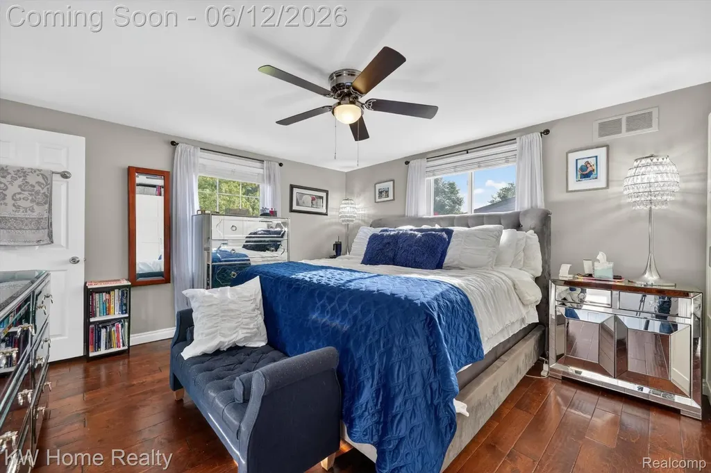33717 Heritage Hills Drive Farmington Hills City MI 48331