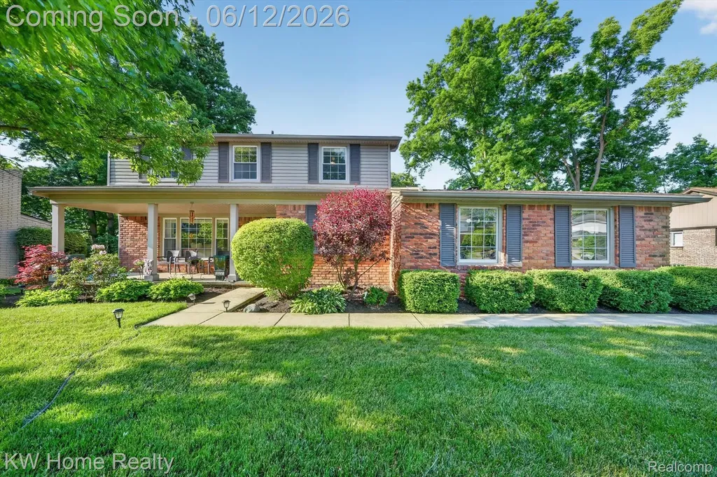 33717 Heritage Hills Drive Farmington Hills City MI 48331