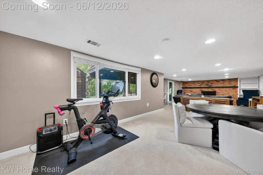 33717 Heritage Hills Drive Farmington Hills City MI 48331