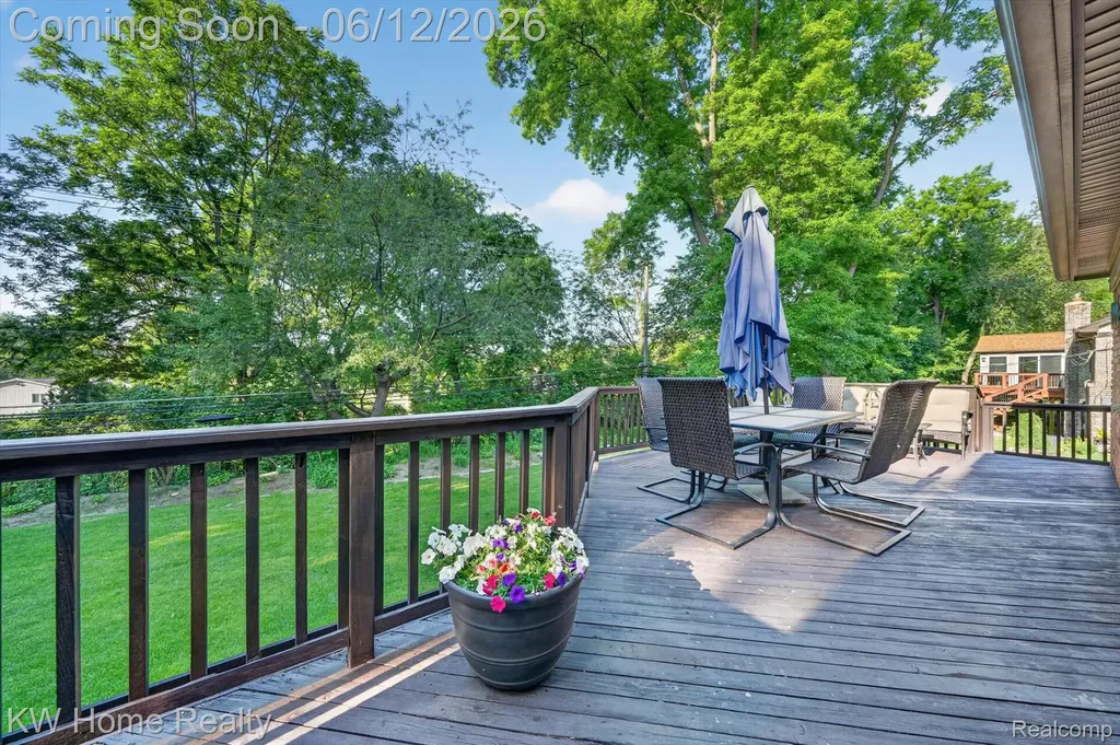 33717 Heritage Hills Drive Farmington Hills City MI 48331