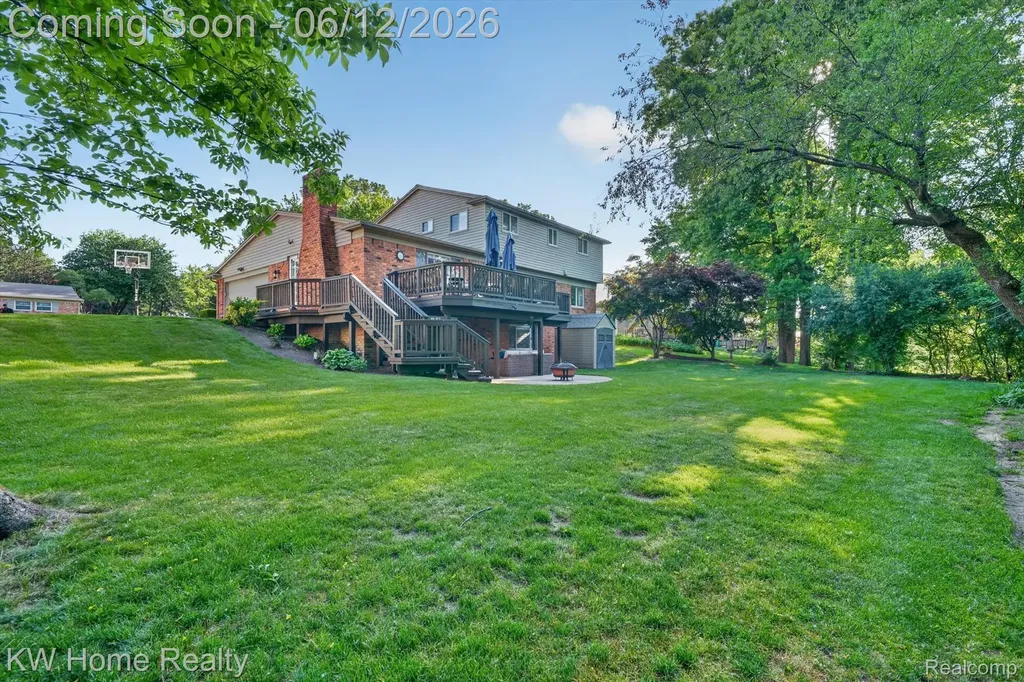 33717 Heritage Hills Drive Farmington Hills City MI 48331