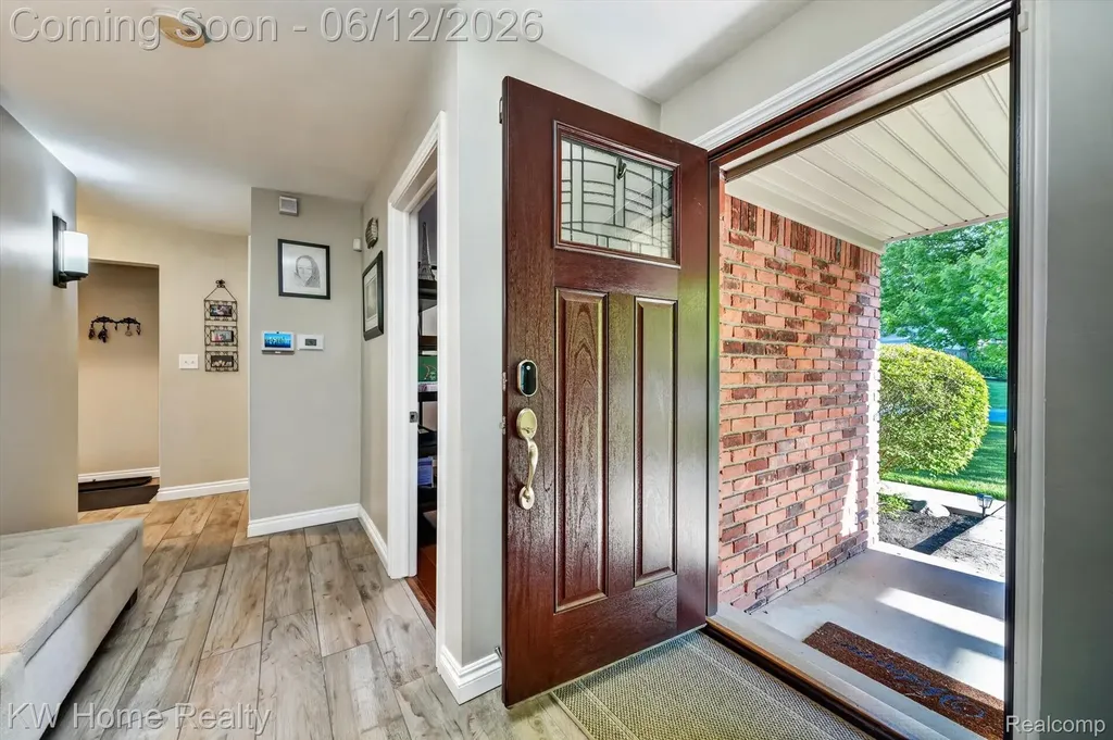 33717 Heritage Hills Drive Farmington Hills City MI 48331