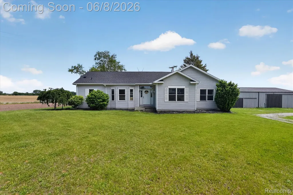 2769 Higgins Road Juniata Township MI 48768