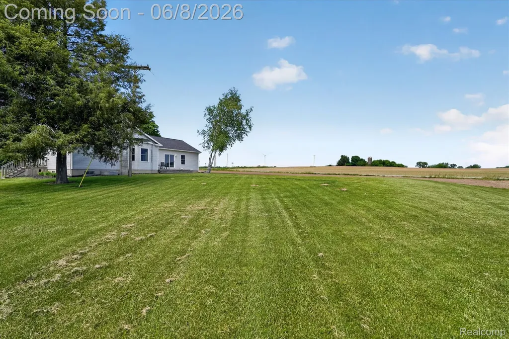 2769 Higgins Road Juniata Township MI 48768