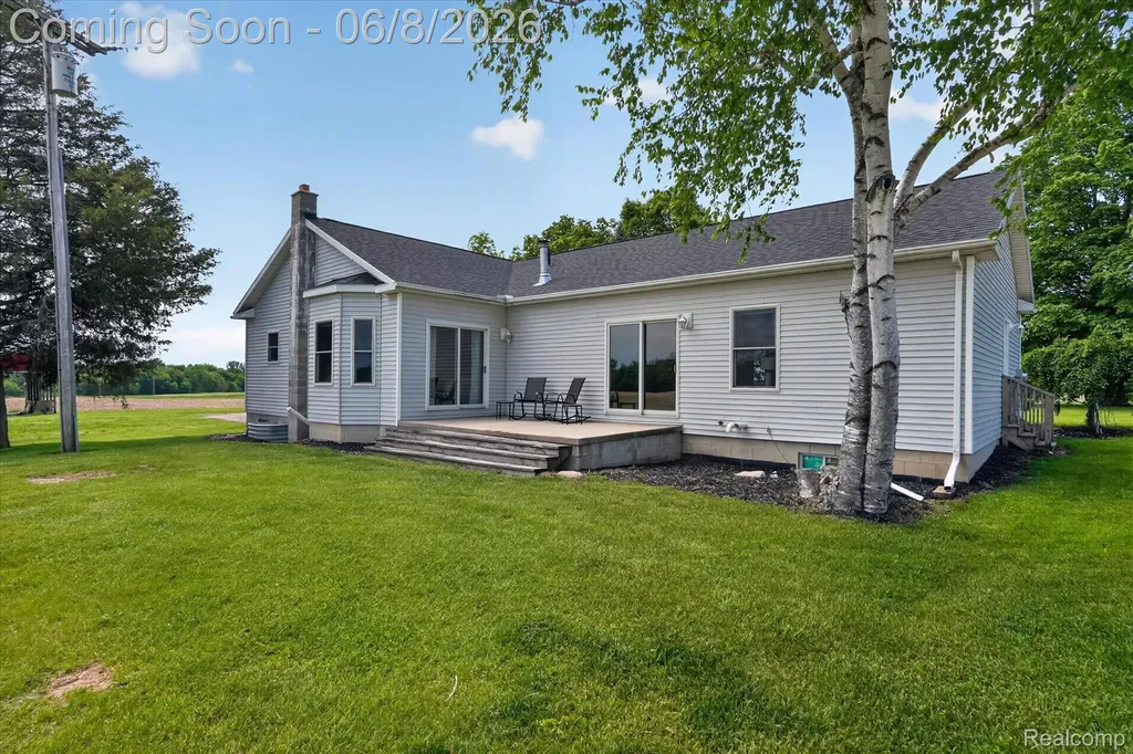 2769 Higgins Road Juniata Township MI 48768