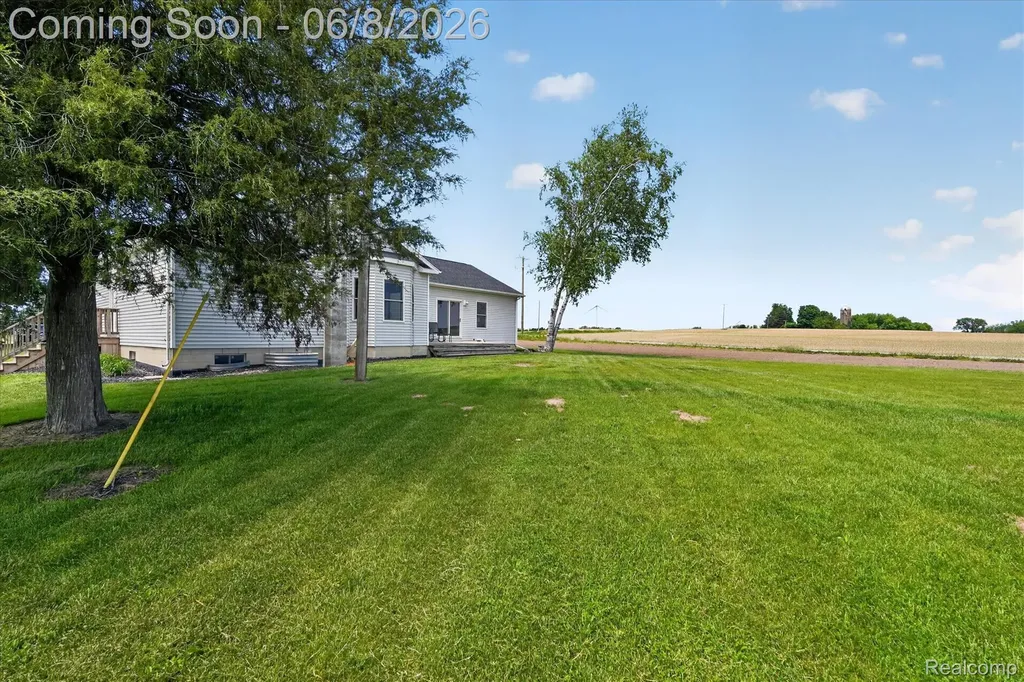 2769 Higgins Road Juniata Township MI 48768
