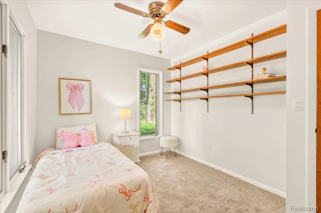 13020 Edgedale Street Van Buren Charter Township MI 48111