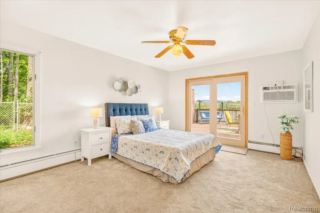 13020 Edgedale Street Van Buren Charter Township MI 48111