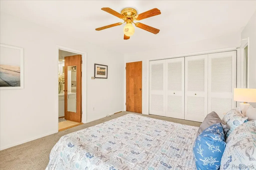 13020 Edgedale Street Van Buren Charter Township MI 48111
