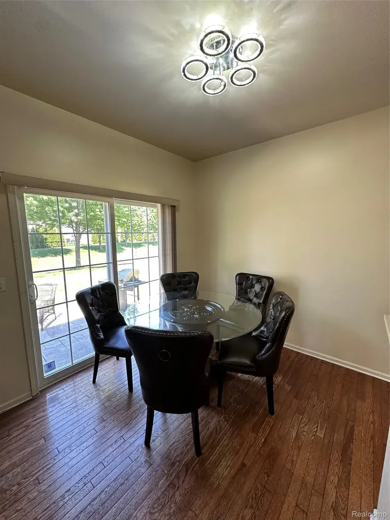 7383 Tottenham Shelby Charter Township MI 48317