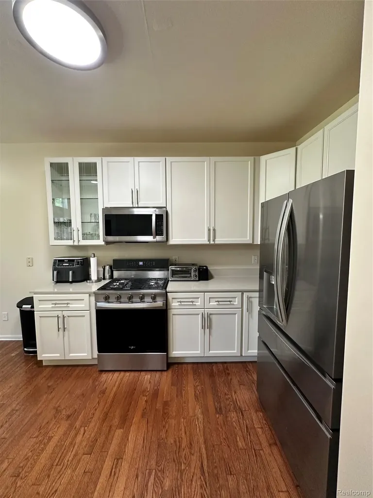 7383 Tottenham Shelby Charter Township MI 48317