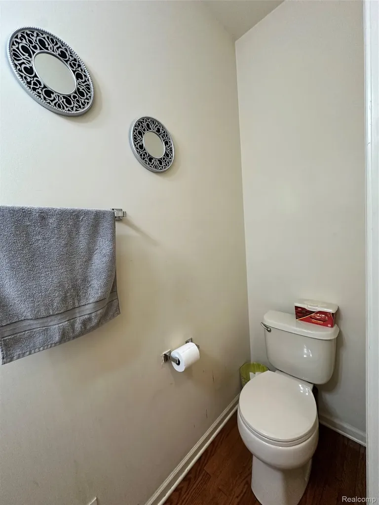 7383 Tottenham Shelby Charter Township MI 48317