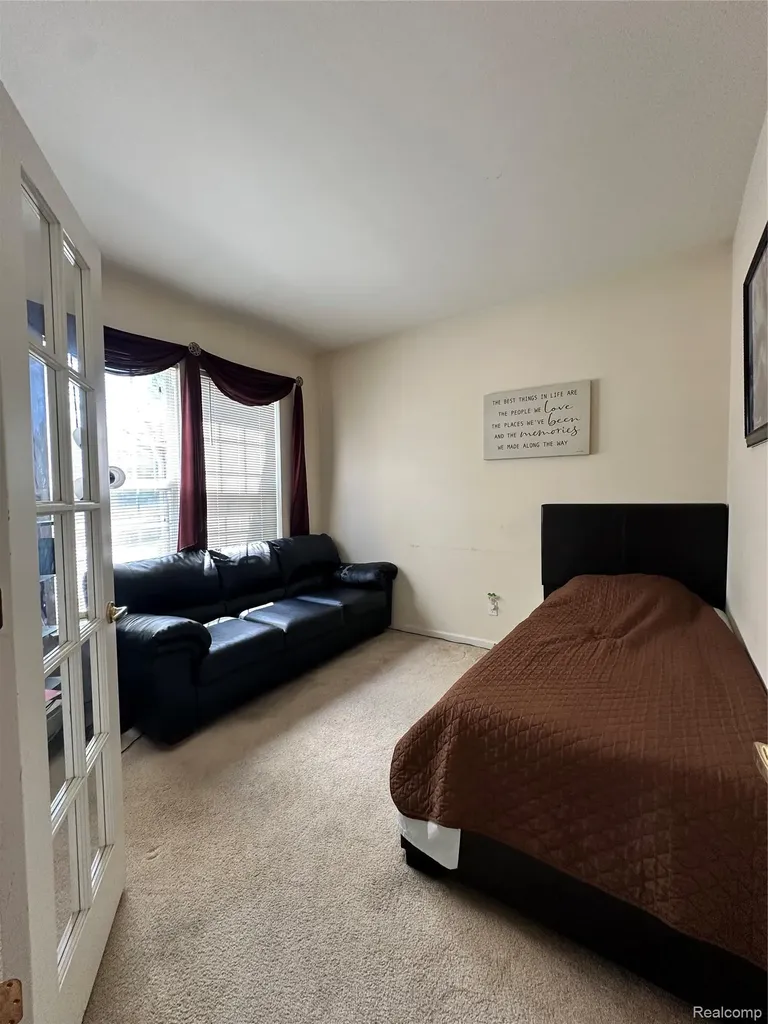 7383 Tottenham Shelby Charter Township MI 48317