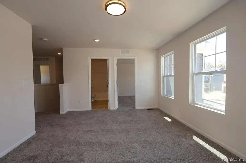 412 Hidden River W Holly Township MI 48442