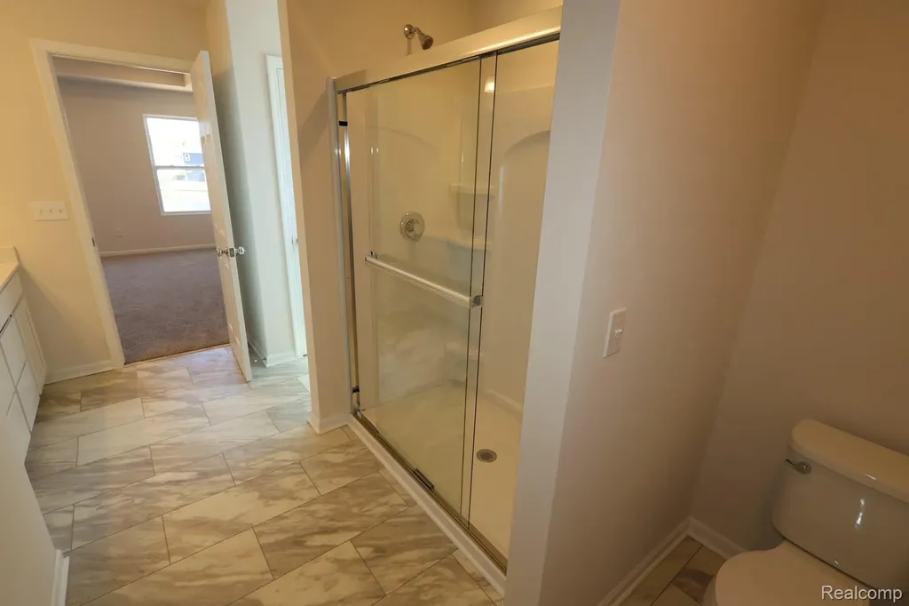 412 Hidden River W Holly Township MI 48442