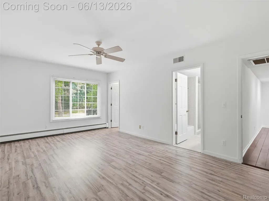 1735 Tiverton Road Bloomfield Hills City MI 48304